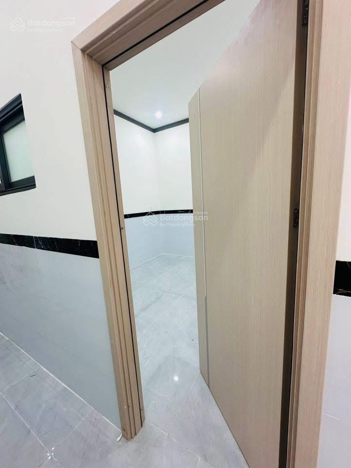 Bán nhà cấp 4 gần cổng 2 sân bay biên hoà p. trung dũng, dt 5,8x21m=119m2, giá 4tỷ750