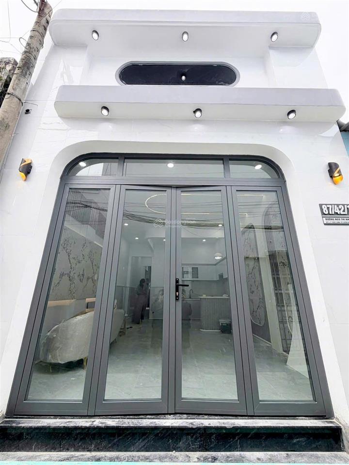 Chủ gửi bán nhà 1 trệt 1 lầu (bửu long cũ). dt 4,3x13=51,4m². giá 2tỷ 550