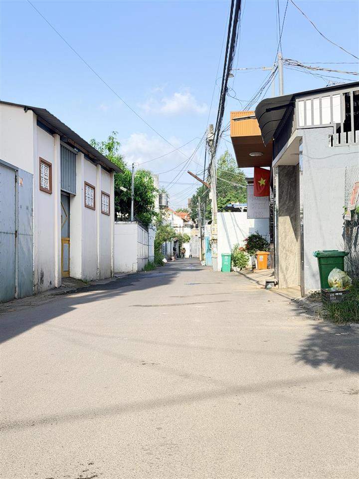 Chủ gửi bán đất phường hiệp hoà biên hoà. dt 4,5x14m=69,1m2. giá 3 tỷ 150 triệu