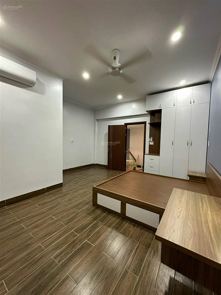 Chủ gửi bán nhà 1 trệt 2 lầu phường biên hoà (hoá an cũ). dt 5x18=90m2. giá 5,2 tỷ tl