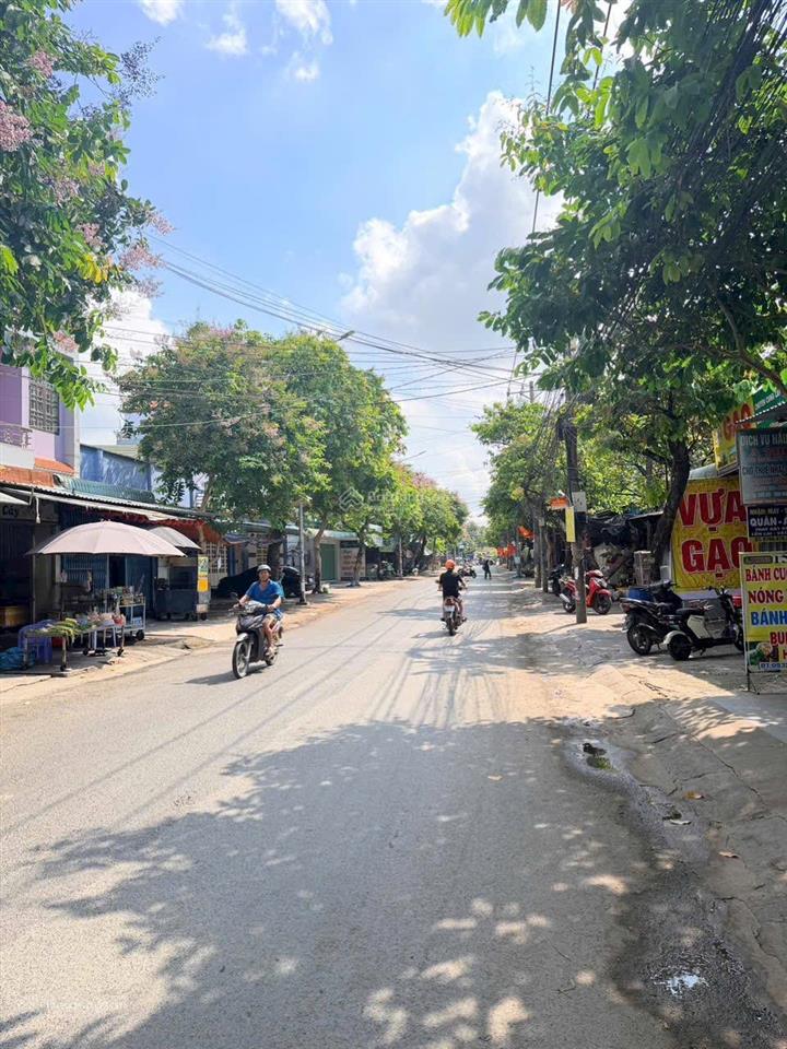 Cho thuê mặt tiền kinh doanh đường nguyễn tồn. dt 106m2. giá 12,5 triệu/ tháng
