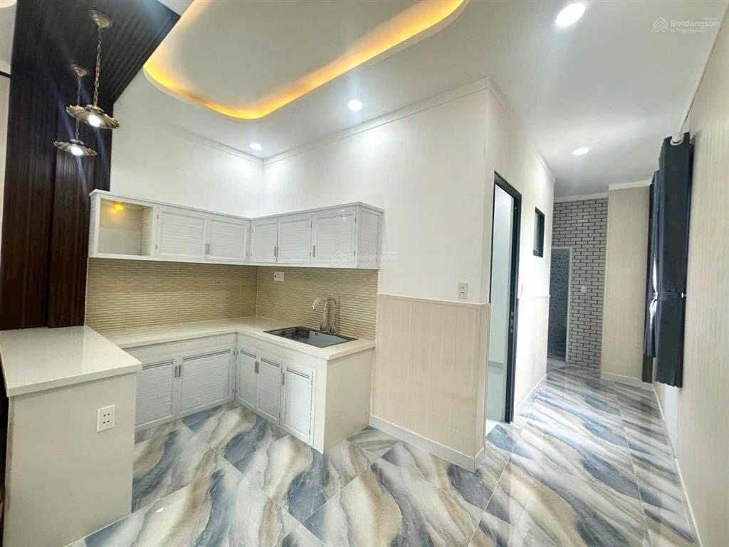 Bán nhà cấp 4 mới phường tân vạn cũ. dt 75m2. giá 2 tỷ 250 triệu đường xe hơi thông