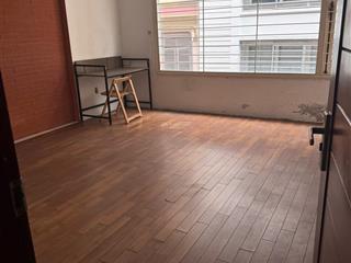 Chính chủ cho thuê nhà 5 tầng hoàng cầu, ô tô đỗ cửa, 250m² sàn, giá 35 triệu/tháng