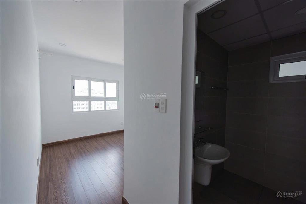 Căn hộ conic boulevard 2pn lầu đẹp view công viên  thanh toán 900tr ở ngay.  0963 129 ***