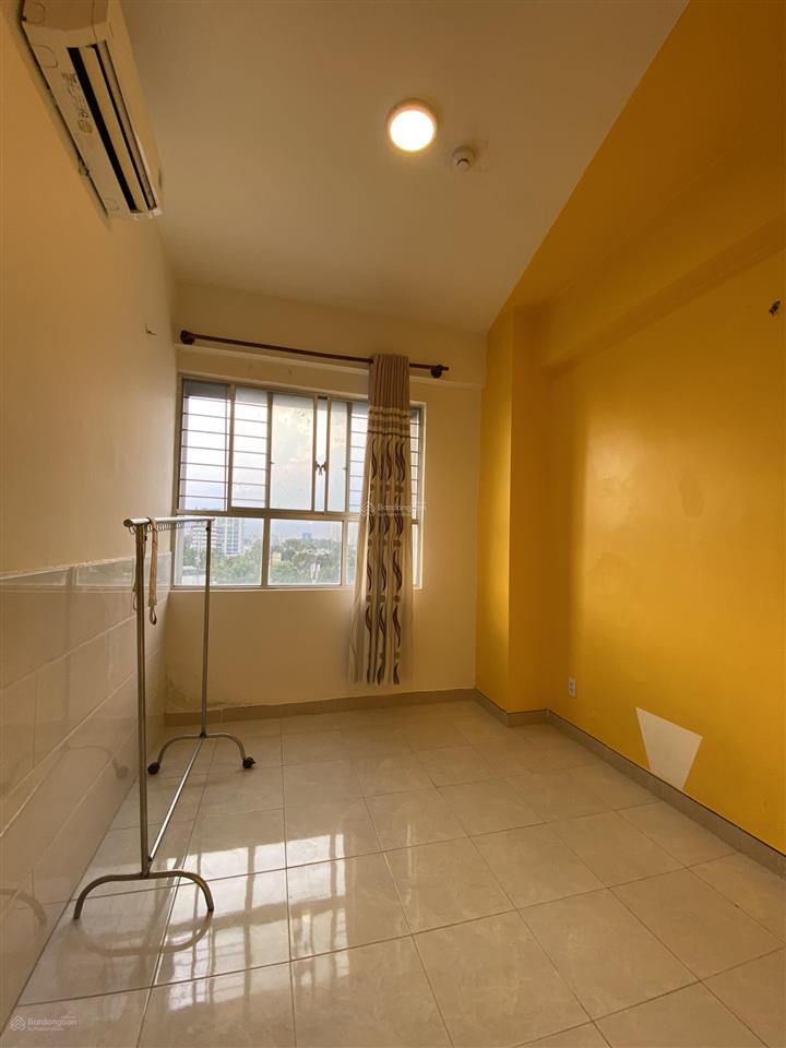 Bán căn hộ tầng 9 cao ốc b ngô gia tự, 55,2m2, 2pn  sổ hồng chính chủ
