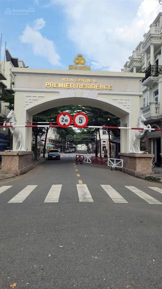 Chủ bán lại lô đất đối diện công viên kdc icon central. vincom dĩ an. đường dt743. còn bớt