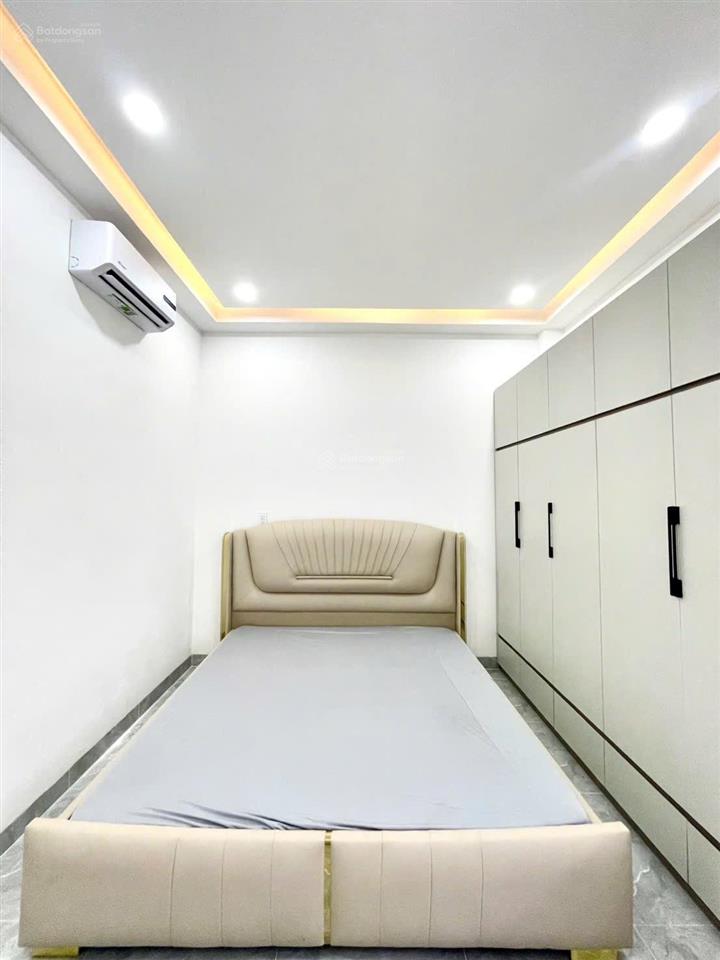 Nhà mới xây kdc icon central. ngay chợ thông dụng và vincom dĩ an. dt743. còn bớt