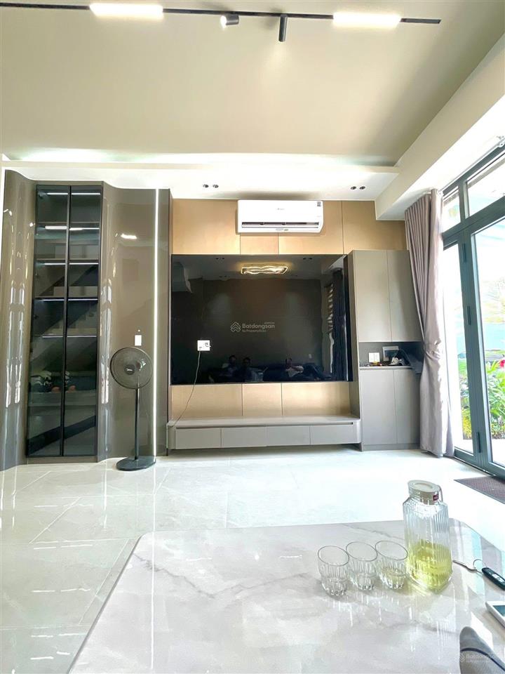 Nhà mặt tiền kinh doanh kdc lộc phát. đường 22/12. thuận giao. liền kề aeon. còn bớt