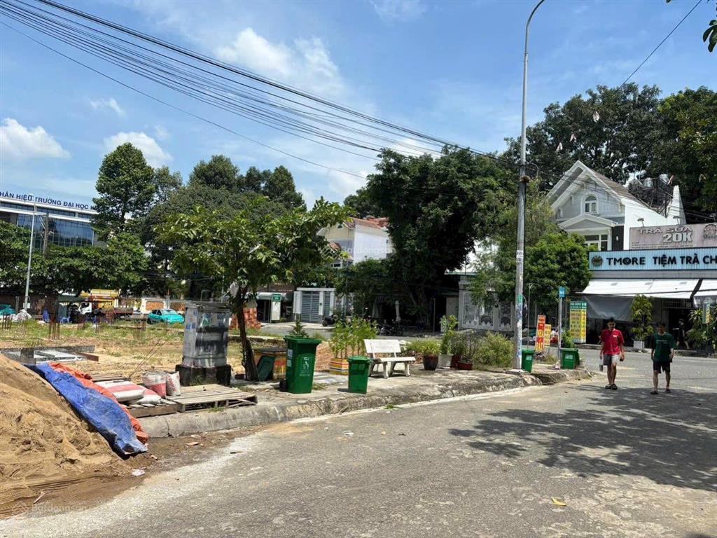 Bán nền đất góc 2mt đường 447b 1/ lê văn việt tăng nhơn phú a q9 cũ