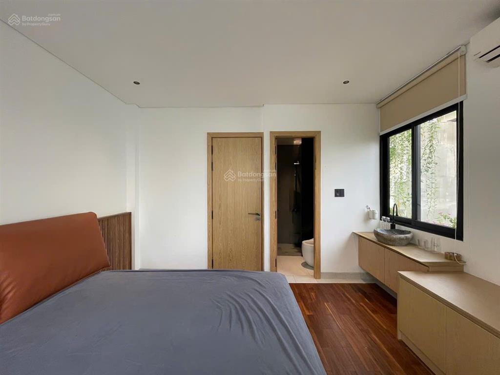 Bán căn góc 1tr 3l hxh nguyễn duy trinh phú hữu q9