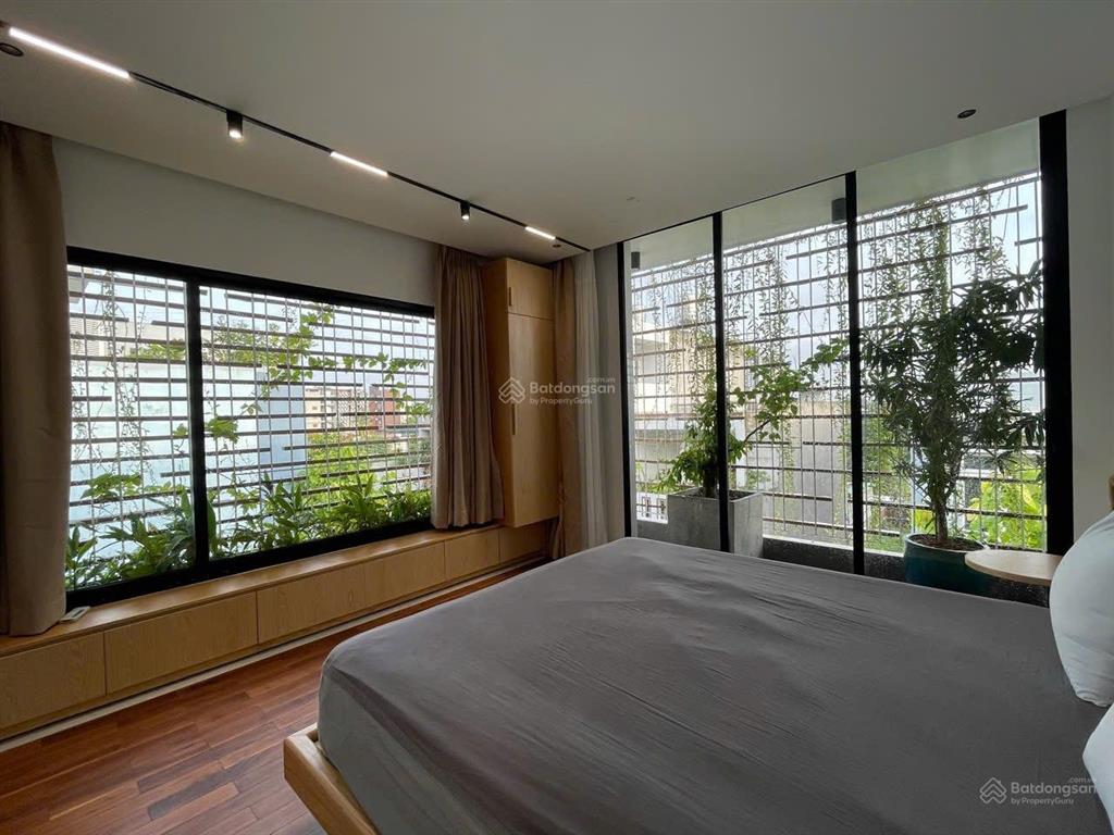 Bán căn góc 1tr 3l hxh nguyễn duy trinh phú hữu q9