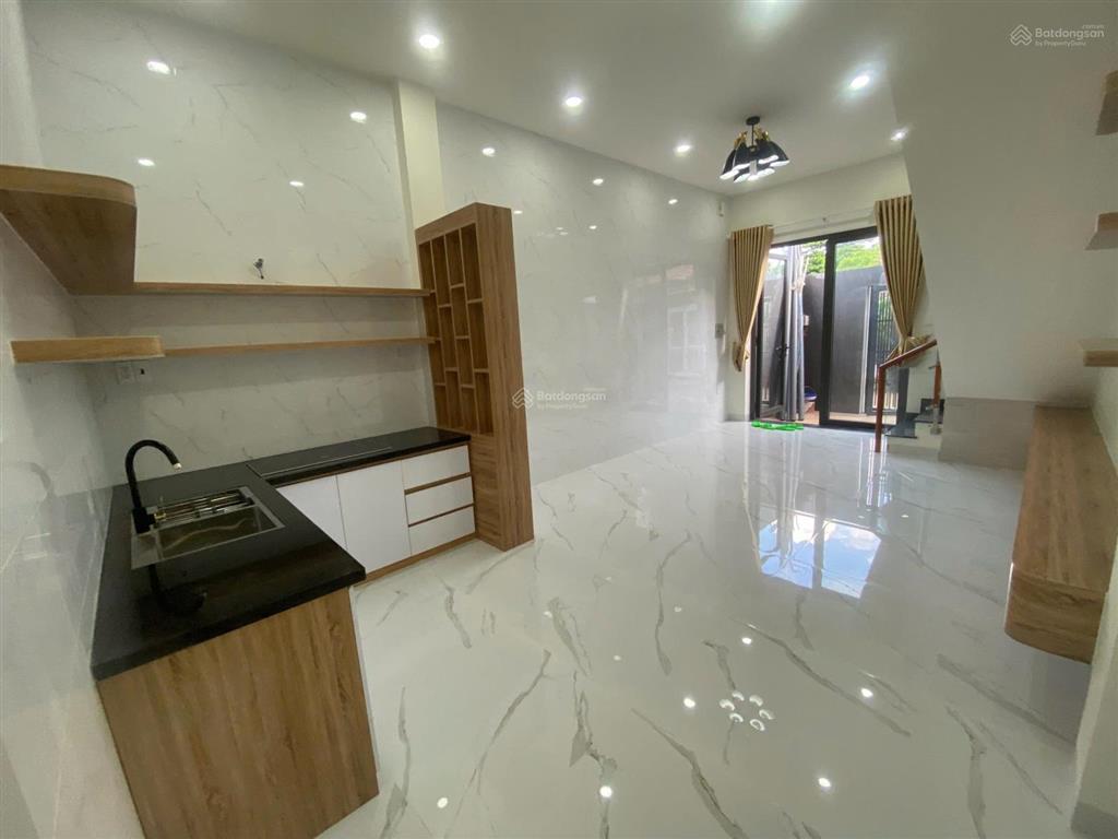 Bán nhà mới 3l hxh cách mt hoàng hữu nam chỉ 50m long thạnh mỹ q9