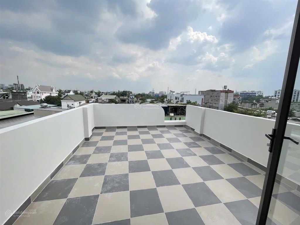 Bán nhà hẻm xe hơi 3 tầng thông lê văn việt 500m phường tân phú quận 9