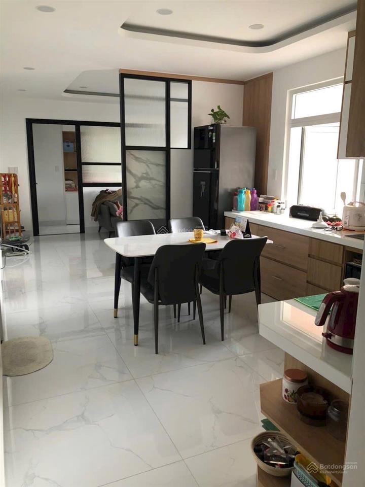 Bán căn hộ đẹp 2pn cao ốc thịnh vượng, đường nguyễn duy trinh p.btđ q2