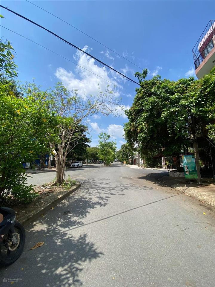 Nền đất mặt tiền đẹp cách nguyễn duy trinh 50m kdc đông thủ thiêm q2