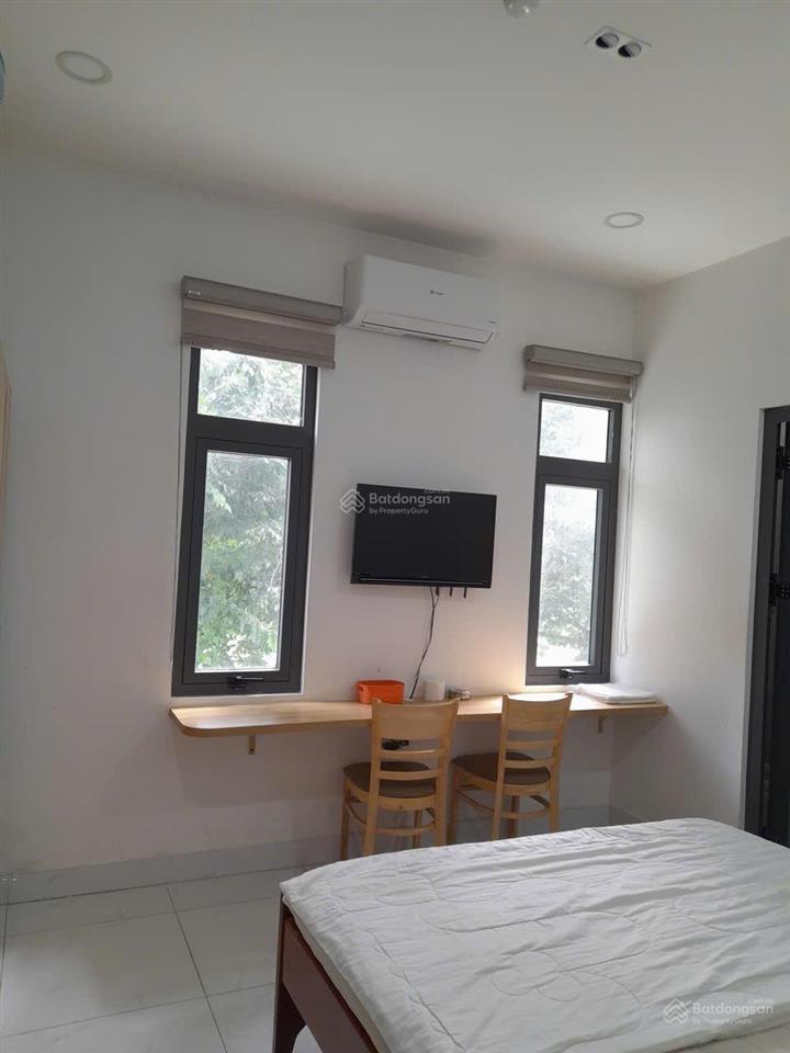 Bán căn nhà nghỉ 110m2 mặt tiền đối diện công viên khu d2 man thiện tăng nhơn phú q9 hcm