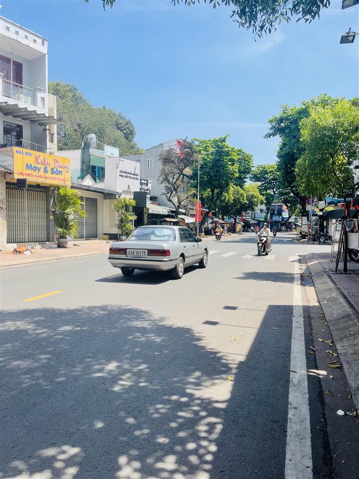 Bán nhà 314a gò dầu. dt 4.3 x 17m nh 4.8m. nhà đúc 1 trệt 3 lầu st 6pn. hhgt 1%