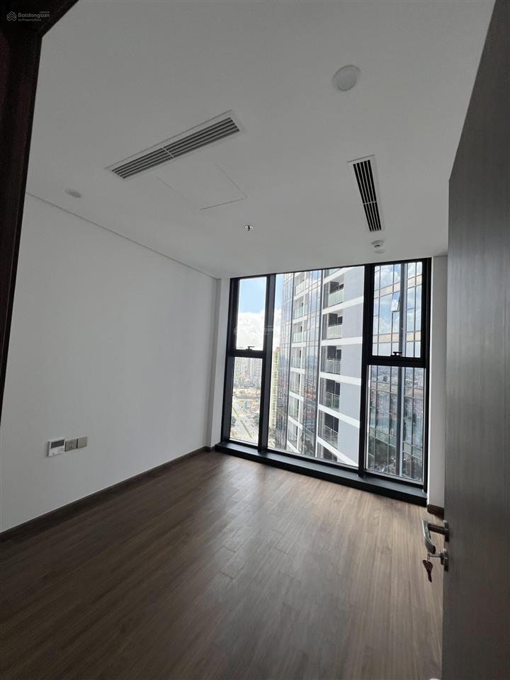 Cho thuê căn hộ 2 pn 65m2 tầng đẹp tại kepler mỗ lao hà đông giá tốt 12 triệu/tháng