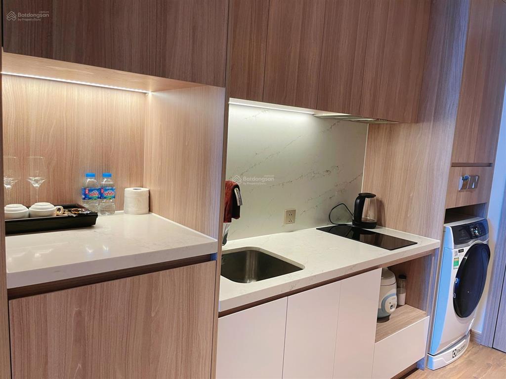 Cho thuê dài hạn căn hộ a la carte hạ long 1pn, full nội thất, view biển/view phố