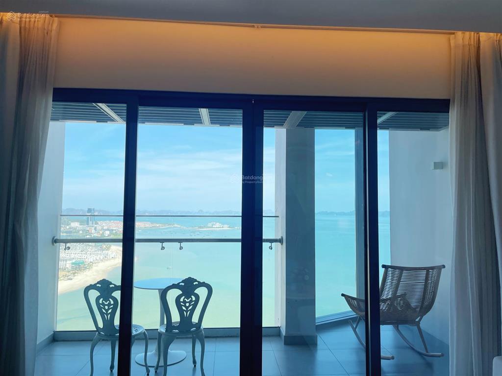Cho thuê dài hạn căn hộ a la carte hạ long 1pn, full nội thất, view biển/view phố