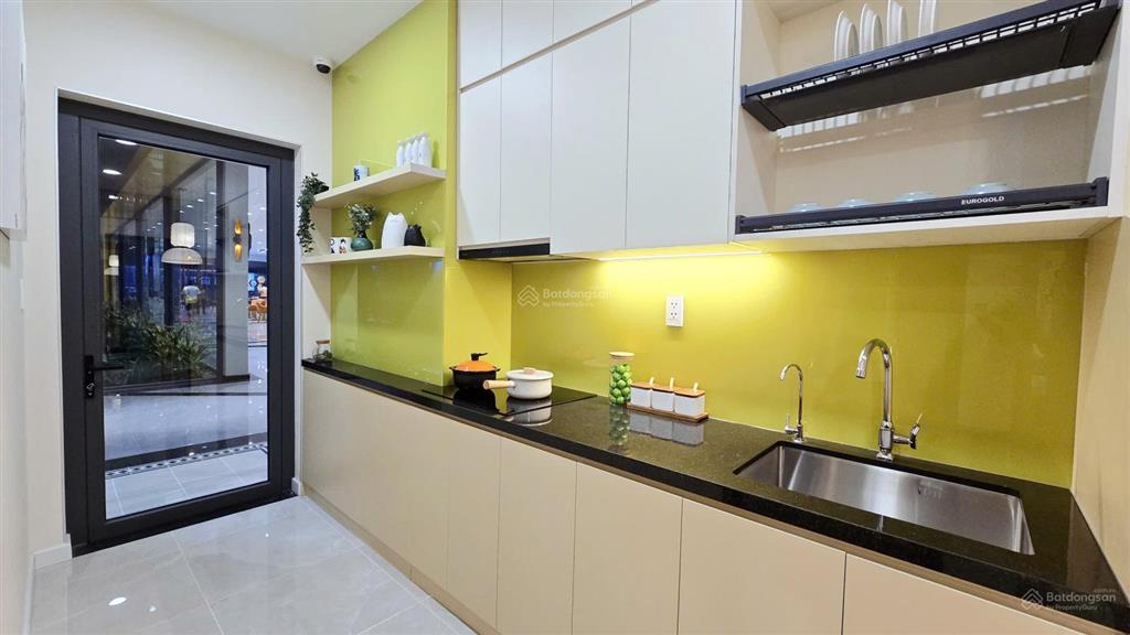 Chỉ 5% (~145 triệu) ký hđ sở hữu ngay chung cư bcons center city 2pn 55m²
