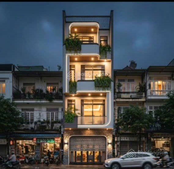 Bán nhà 4 tầng cách biển phạm văn đồng chỉ mấy bước chân giá 11,5 tỷ thương lượng bắc nha trang