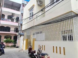 Chỉ 8,5 tỷ sở hữu nhà 3 tầng 50,4m2 ngang 9m. đường 5m cách đường yersin chỉ mấy bước chân.