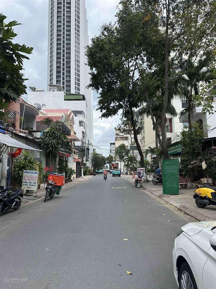 Đất gần biển, gần tòa scania bay. 205,2m2 ngang 9m chỉ 26 tỷ, đường phạm ngọc thạch bắc nha trang