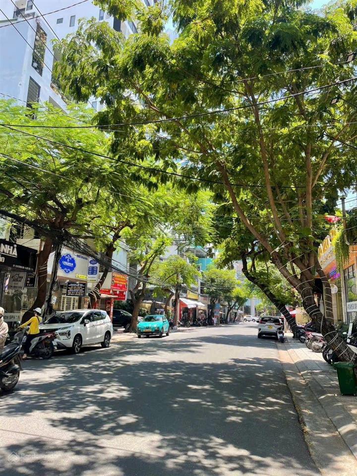 Bán nhà 6 tầng 102m2 chỉ 26 tỷ. đang có dòng tiền 50tr/th. đường hồng bàng. trung tâm nha trang