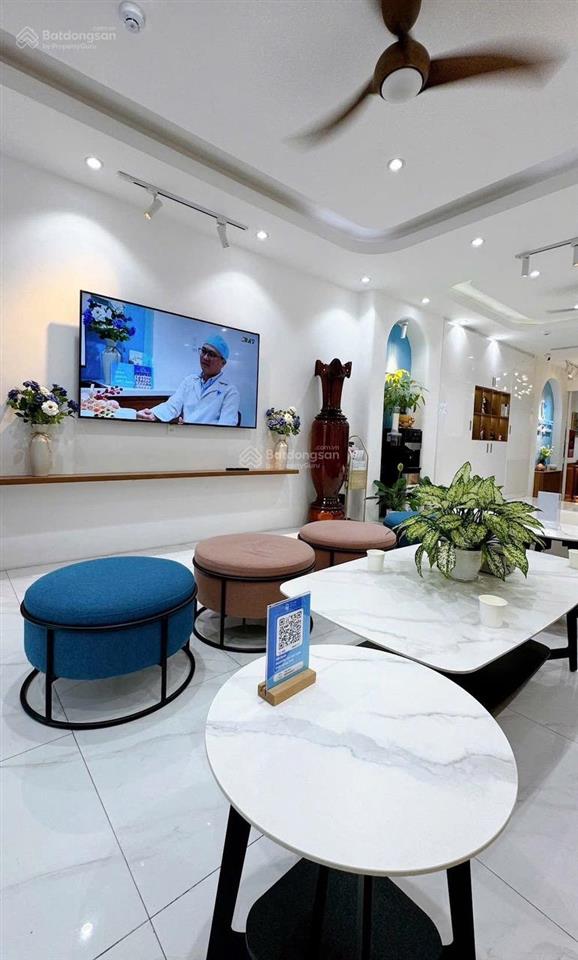 Bán tòa nhà 7 tầng chỉ 30,9 tỷ. mặt đường quang trung ngay vòng xoay giao yersin. vị trí đắc địa