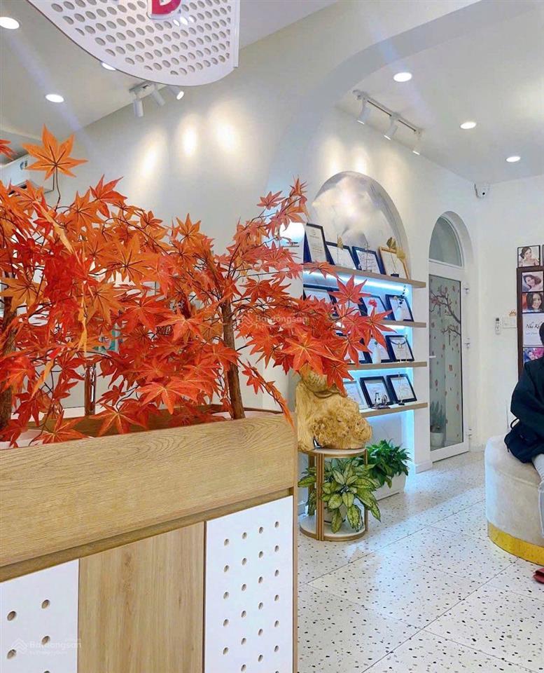 Bán tòa nhà 7 tầng chỉ 30,9 tỷ. mặt đường quang trung ngay vòng xoay giao yersin. vị trí đắc địa