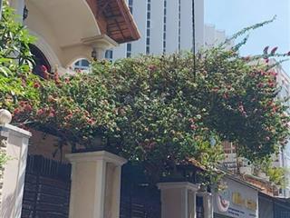 Bán nhà 2 tầng sân vườn 175,3m2 ngang 8m chỉ 21 tỷ. đường nguyễn khánh toàn. vĩnh hải.bắc nha trang