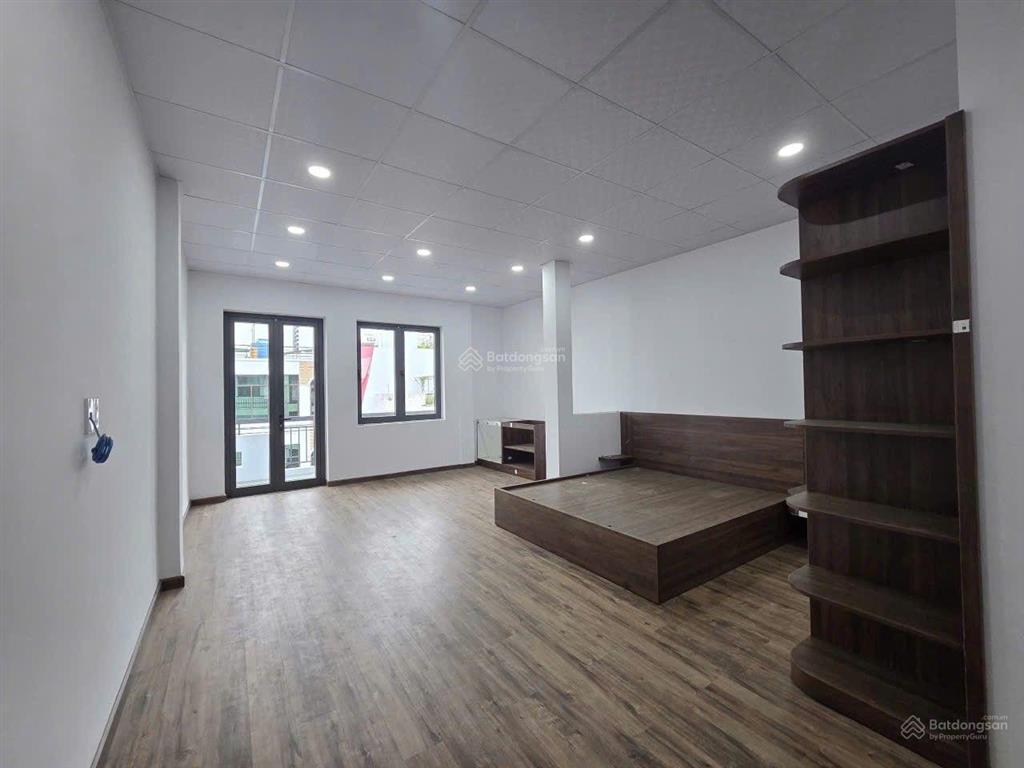 Chỉ 25 tỷ sở hữu nhà 4 tầng 10 phòng. mặt đường trần nguyên hãn. trung tâm nha trang.