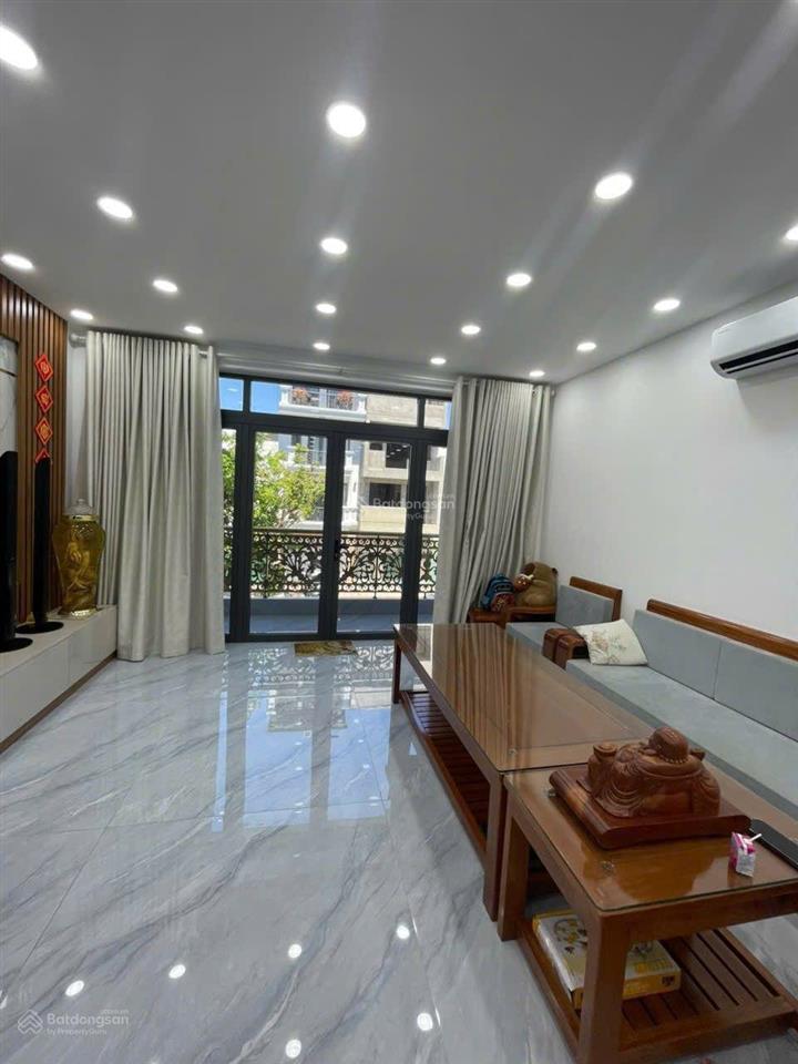 Bán nhà 4 tầng tum mặt tiền đường số 7 rộng 22m. kđt hà quang 2. dt 75m2 ngang 5m chỉ 12,8 tỷ