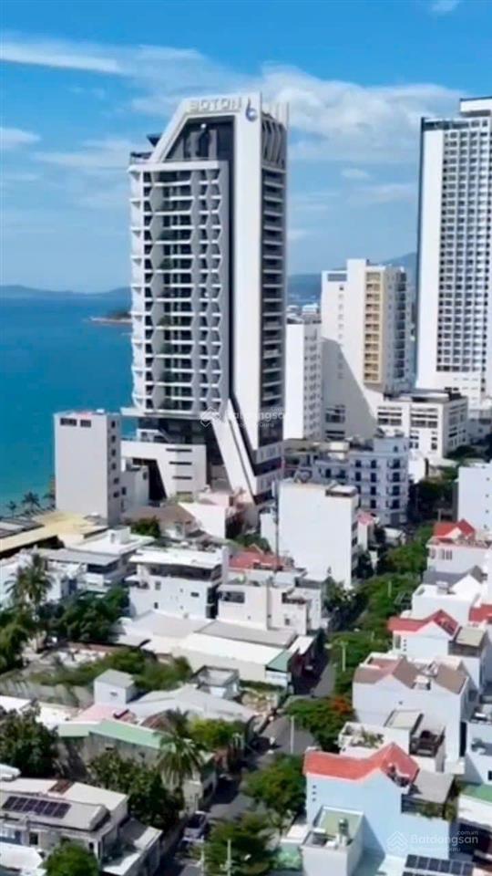 Bán đất gần biển 121,9m2 ngang 5,2m bán nhanh 7 tỷ. đường 7m dương hiến quyền. vĩnh hòa. nha trang