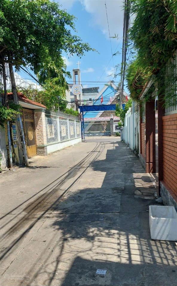 Bán đất mặt tiền đường nhà thờ 153,4m2 ngang 6,2m chỉ 11,65 tỷ. vĩnh hải nha trang. đang cho thuê