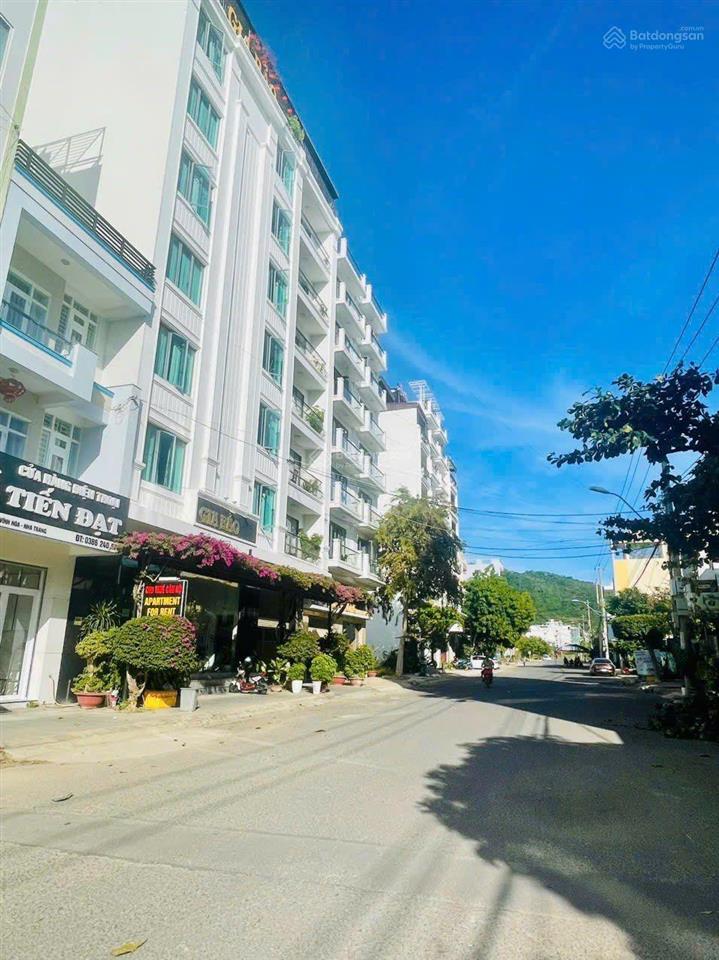 Bán 276m² ngang 12m giá 85 tr/m2. mặt đường lý thái tổ. vĩnh hòa nha trang. vị trí đẹp đường