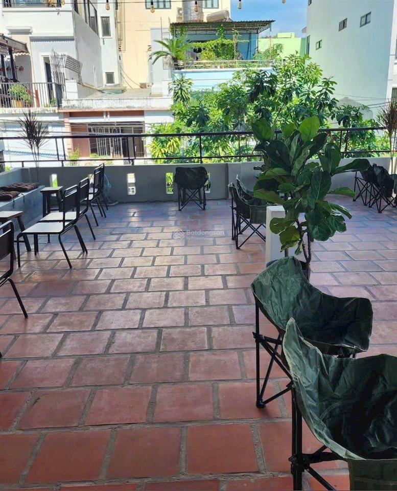 Bán nhà 1 trệt 1 lầu 118,2m ngang 8m chỉ 16 tỷ. đường tản viên. khu bàn cờ nha trang