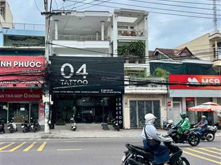 Bán nhà 3 tầng 95,5m2 ngang 7,4m giá 16,9 tỷ. đang cho thuê 35tr/th. mặt đường 2/4 vĩnh thọ. nt
