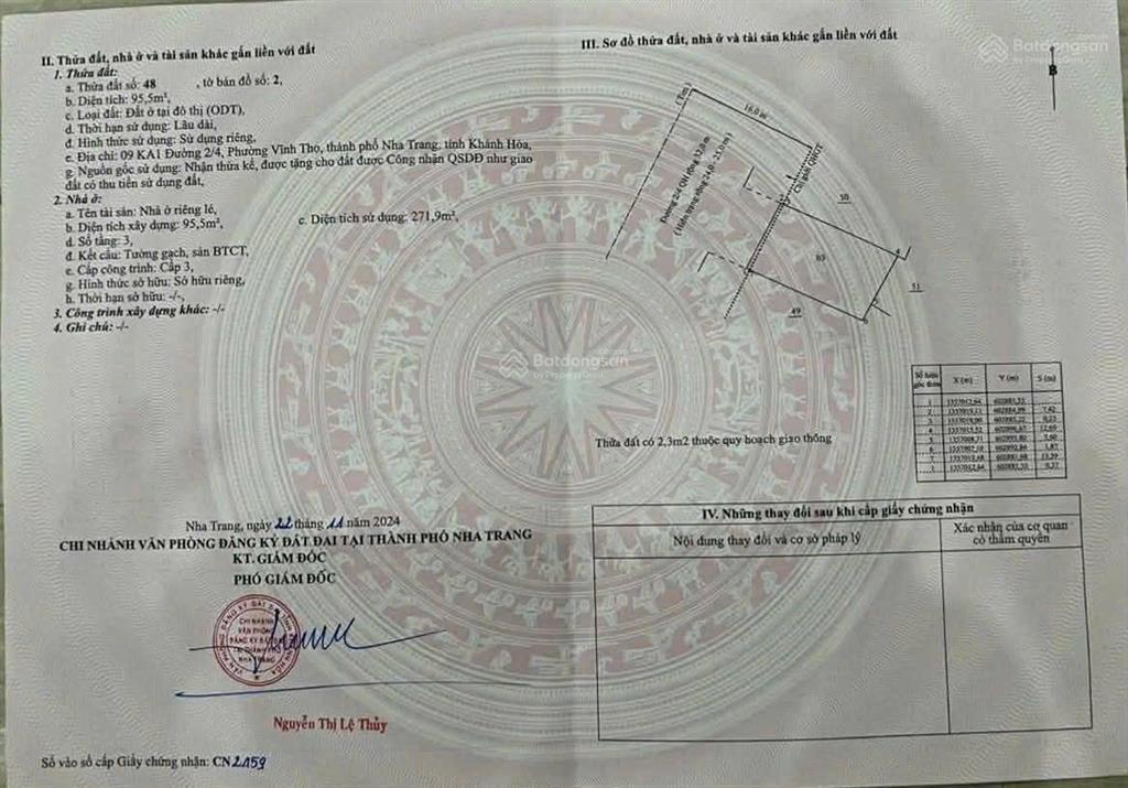 Bán nhà 3 tầng 95,5m2 ngang 7,4m giá 16,9 tỷ. đang cho thuê 35tr/th. mặt đường 2/4 vĩnh thọ. nt
