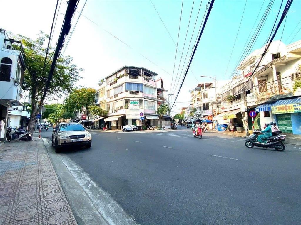 Đất đẹp 72m ngang 4,35m chỉ 12,8 tỷ. mặt đường trần nhật duật. trung tâm thành phố nha trang