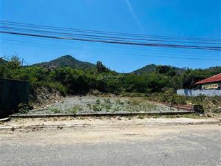 Bán đất biệt thự 310m ngang 15,5m chỉ 46,5 tr/m2. đường triệu quang phục. vĩnh hòa. bắc nha trang