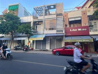 Bán nhà 3 tầng 118,3m2 ngang 7,5m chỉ 21 tỷ. mặt đường trần nhật duật.trung tâm thành phố nha trang