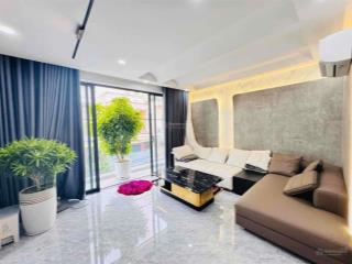 Bán nhà 7 tầng mới đẹp gần biển 75m2 ngang 5,15m giá 20 tỷ. mặt đường phạm ngọc thạch.bắc nha trang