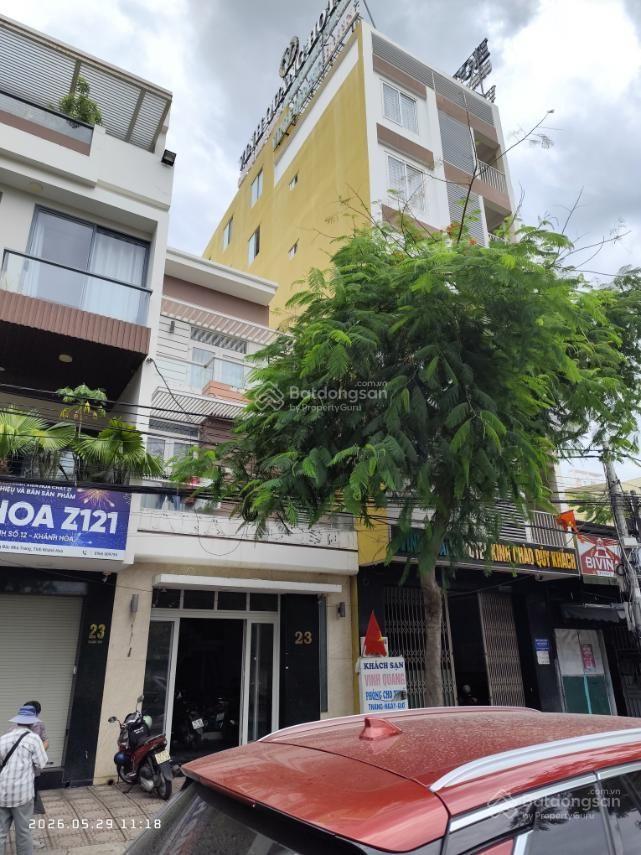 Bán nhà 3 tầng gần biển 75m ngang 5m chỉ 8,5 tỷ. mặt đường quảng đức. vĩnh hòa. bắc nha trang