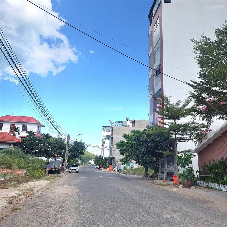 Bán đất mặt tiền đường triệu quang phục 72m² ngang 4,5m chỉ 5,5 tỷ. gần ngã 3 giao đường nguyễn dữ