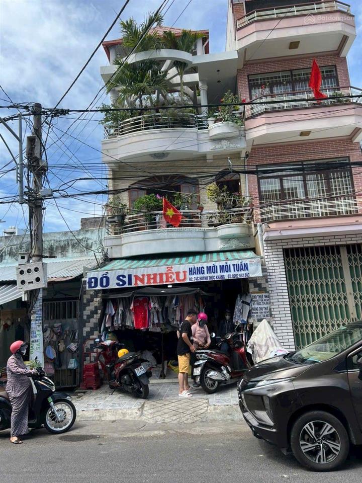 Bán nhà 4 tầng 134m² ngang 4,7m giá 23 tỷ. đường huỳnh thúc kháng trung tâm thành phố nha trang.