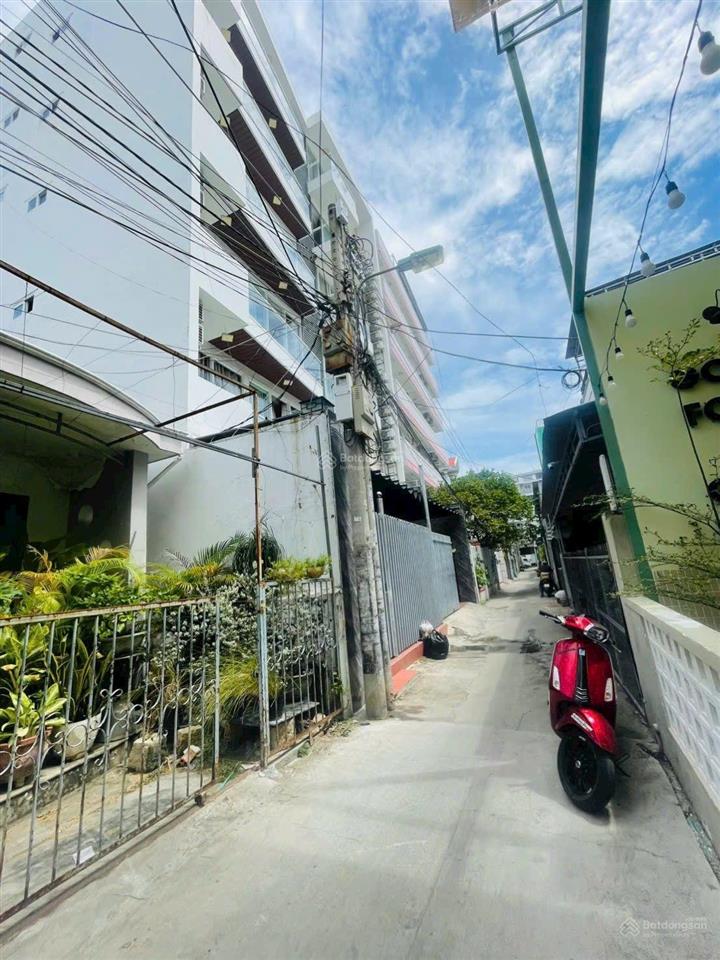 Bán đất gần biển 165m2 ngang 12,4m chỉ 14,025 tỷ. tặng nhà cấp 4. hẻm đặng tất. vĩnh hải nha trang