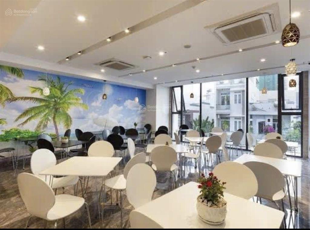 Bán khách sạn gần biển 185,5m2 ngang 7m chỉ 47 tỷ. 13 tầng nổi. cách đường dã tượng 70m. nha trang
