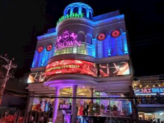 Chuyển nhượng quán karaoke crown mặt đường vân đồn. 680m2 ngang 19m giá 145 tỷ. 6 tầng.tp nha trang